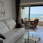 Superbe T3 Traversant Avec Terrasse Face Au Chenal Vue Imperial 4 شقة لو غراو دو روا