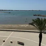 Superbe T3 Traversant Avec Terrasse Face Au Chenal Vue Imperial 4 لو غراو دو روا