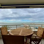 Superbe T3 Traversant Avec Terrasse Face Au Chenal Vue Imperial 4 *