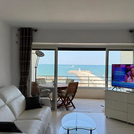 Apartment Superbe T3 Traversant Avec Terrasse Face Au Chenal Vue Imperial 4