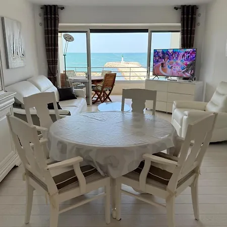 Beautiful 2-bedroom Terrace Facing The Canal Sea Vew Impérial 4 Appartamento