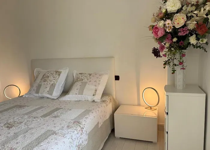 شقة Beautiful 2-bedroom Terrace Facing The Canal Sea Vew Imperial 4 لو غراو دو روا